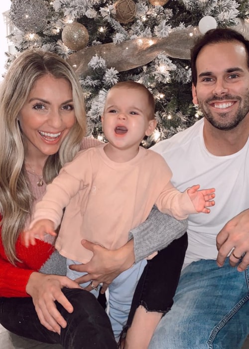 Chantelle Paige with her husband and daughter, as seen in December 2019 (Chantelle Paige / Instagram) Chantelle Paige with her husband and daughter, as seen in December 2019