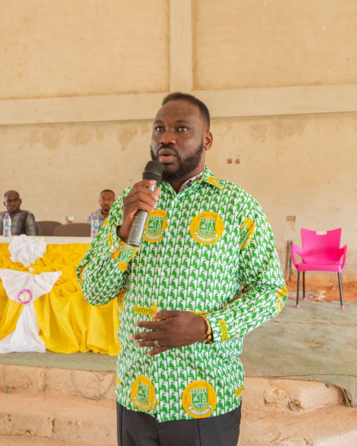 Drop That Boyfriend or Girlfriend & Take Education Serious - Ohene Frimpong to High school students 3 STM 8811 resized 20220312 105153488